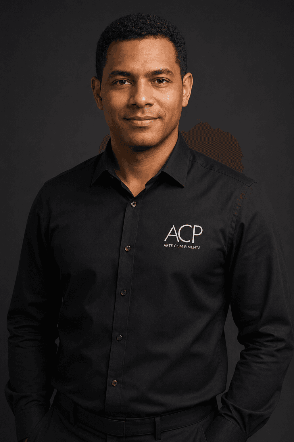 Retrato de Henrique, agente de Qualidade & Auditoria da Arte com Pimenta.